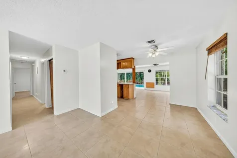 1540 NE 40th Street Oakland Park FL 33334