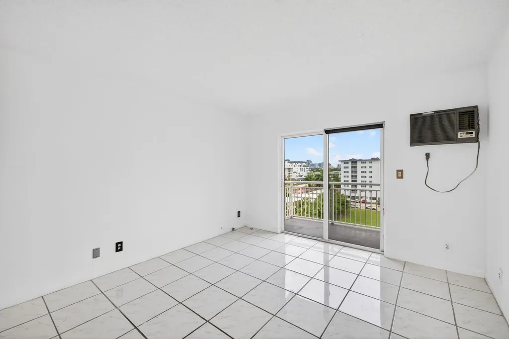 720 Orton Avenue Fort Lauderdale FL 33304