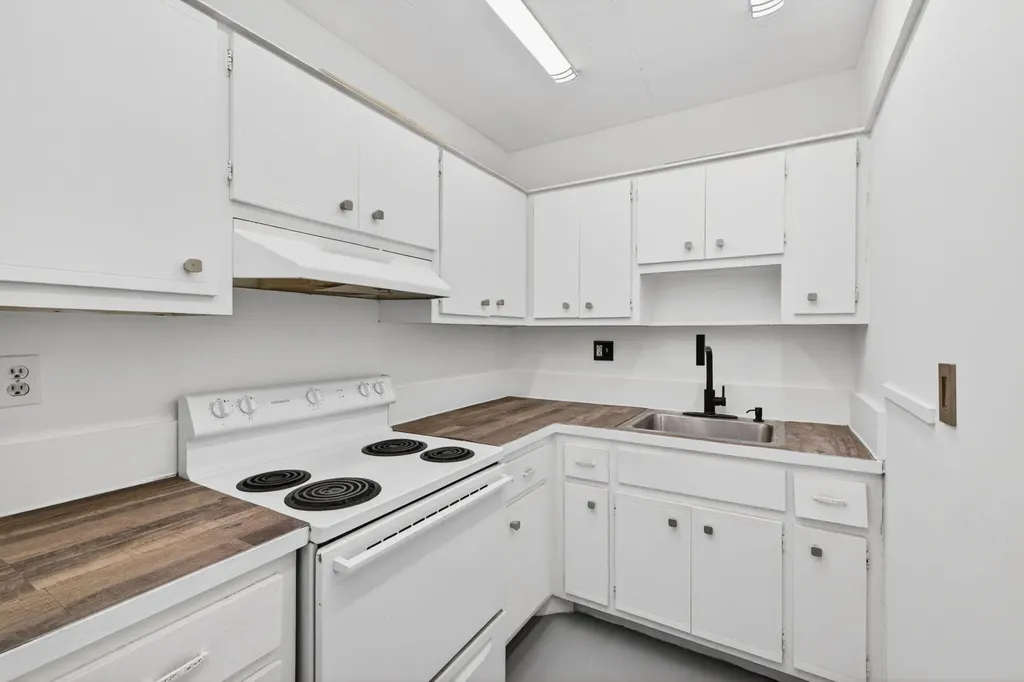 720 Orton Avenue Fort Lauderdale FL 33304