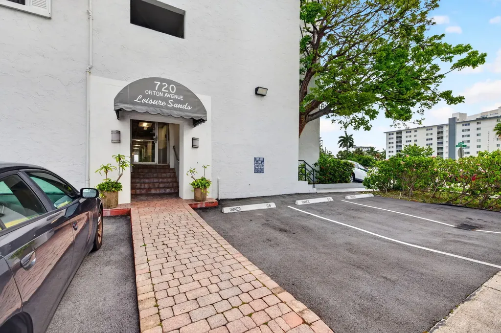 720 Orton Avenue Fort Lauderdale FL 33304