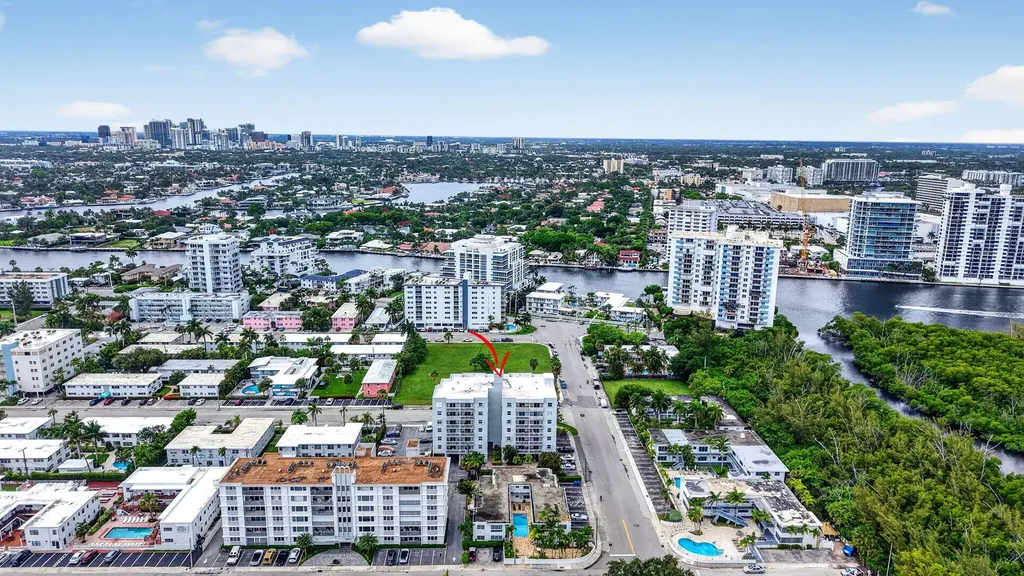 720 Orton Avenue Fort Lauderdale FL 33304