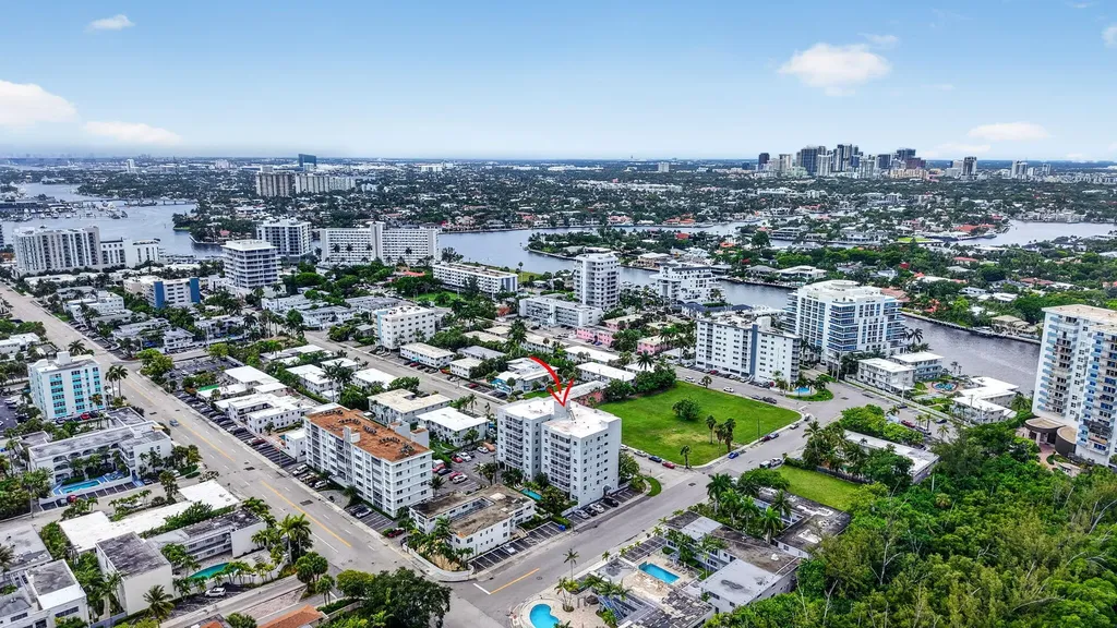 720 Orton Avenue Fort Lauderdale FL 33304