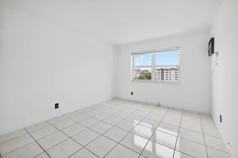 720 Orton Avenue Fort Lauderdale FL 33304