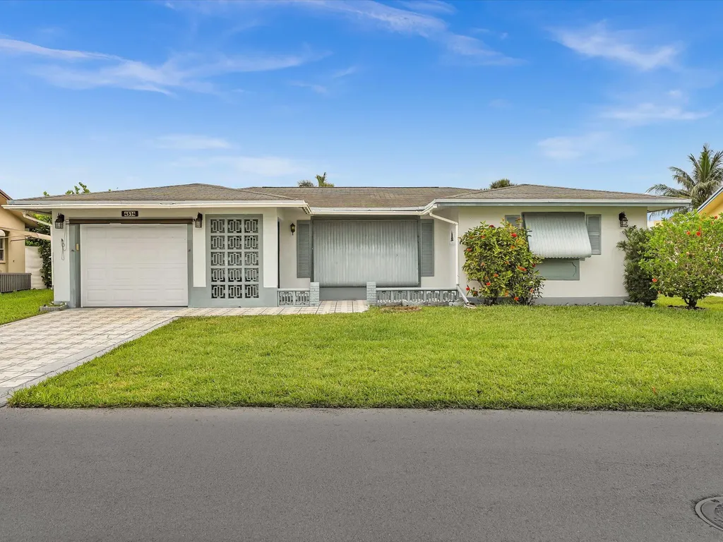 4514 NW 43rd Terrace Tamarac FL 33319