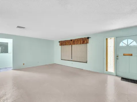 4514 NW 43rd Terrace Tamarac FL 33319