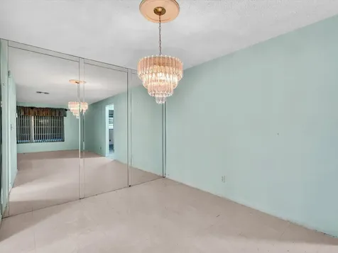 4514 NW 43rd Terrace Tamarac FL 33319