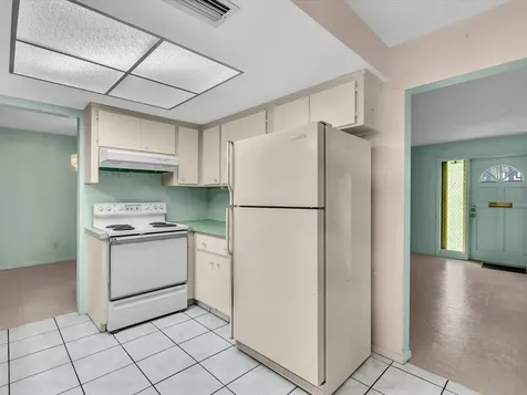 4514 NW 43rd Terrace Tamarac FL 33319