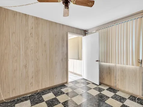 4514 NW 43rd Terrace Tamarac FL 33319