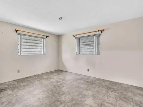 4514 NW 43rd Terrace Tamarac FL 33319