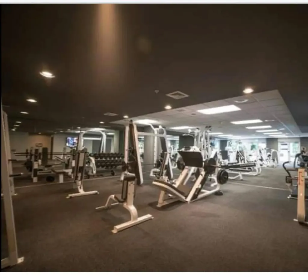 185 SE 14th Terrace SE Miami FL 33131