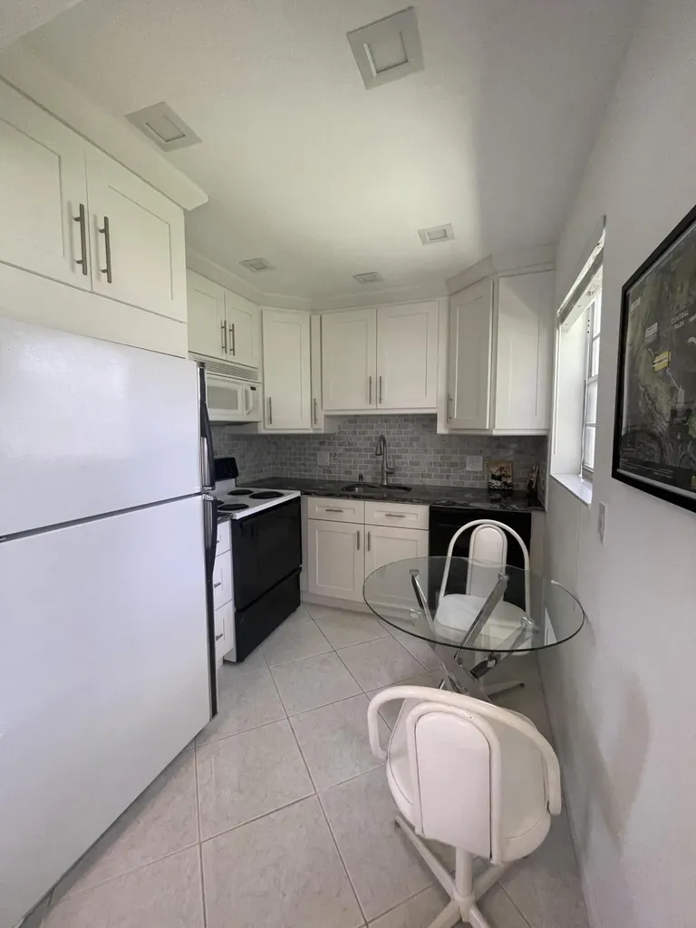 40 Keswick Deerfield Beach FL 33442