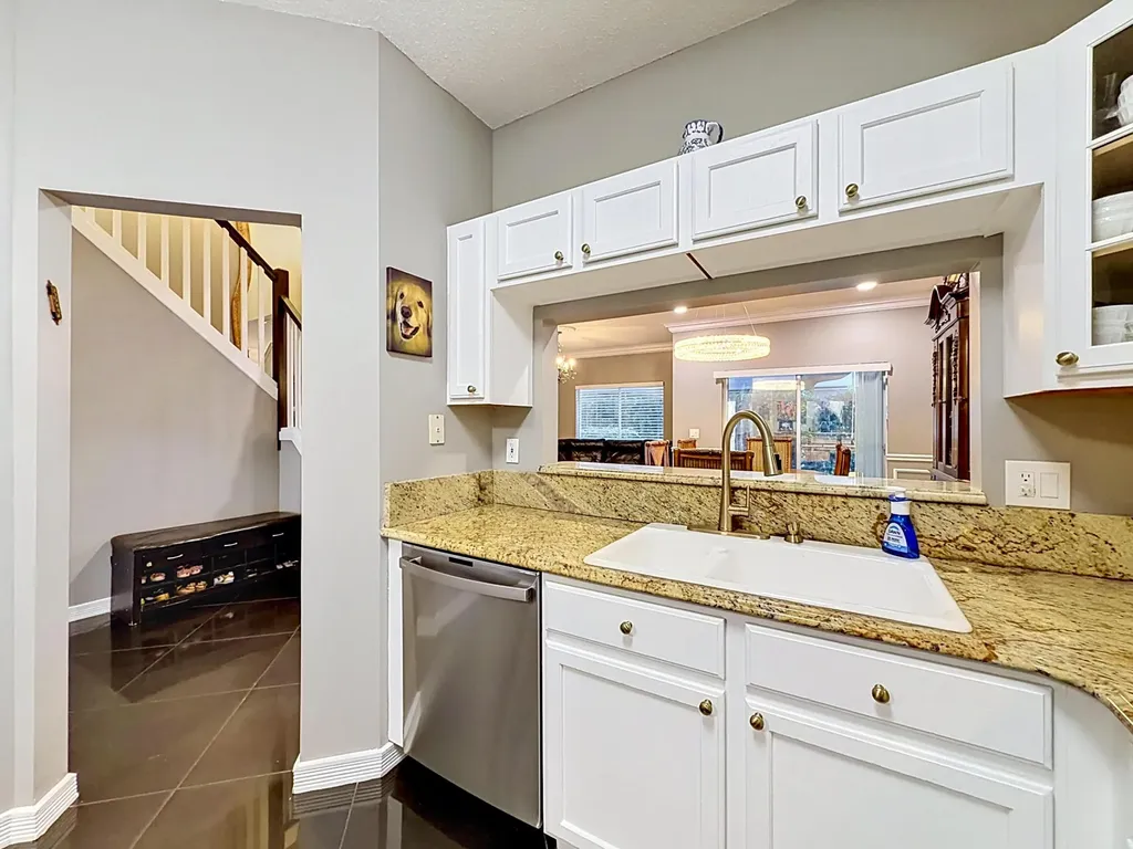 8279 Via Leonessa Drive Boca Raton FL 33433