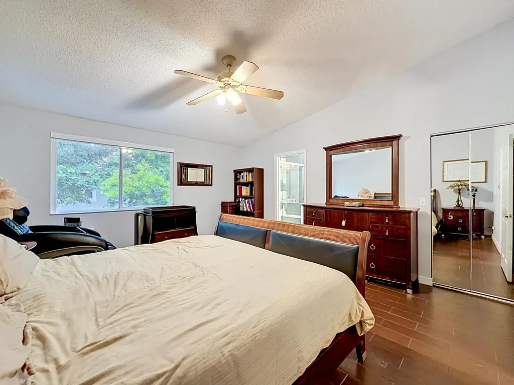 8279 Via Leonessa Drive Boca Raton FL 33433
