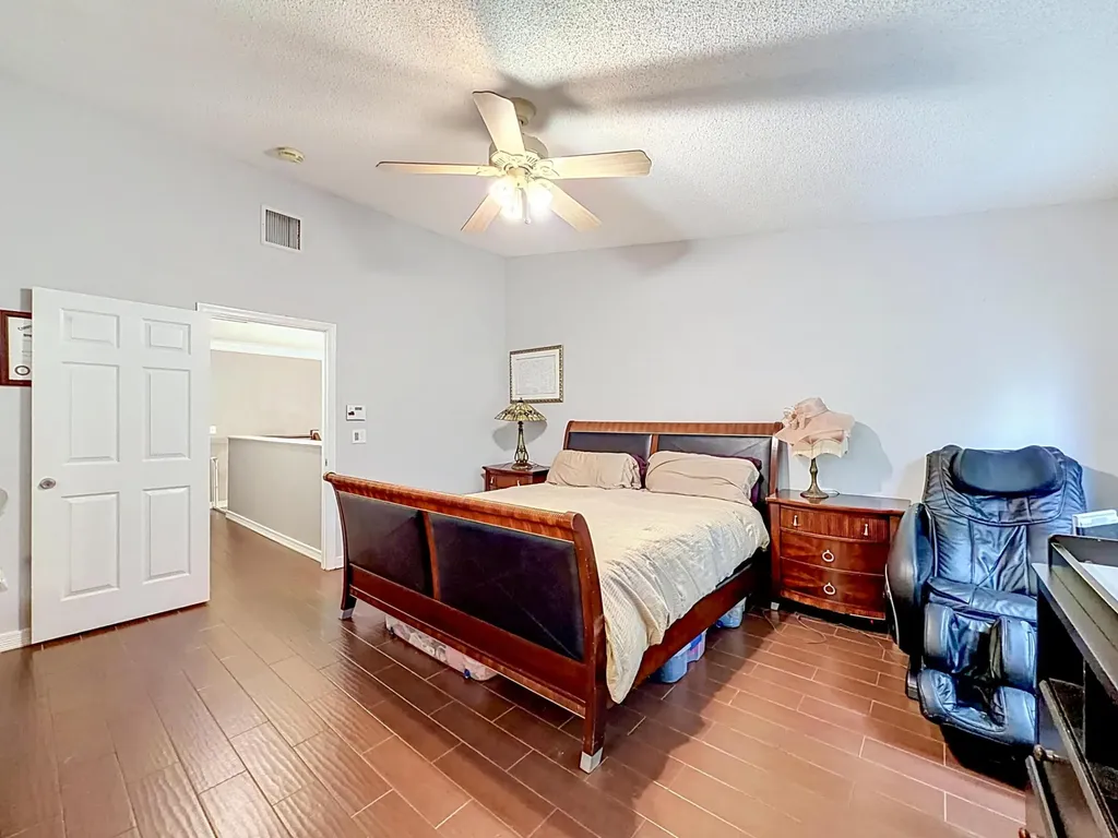 8279 Via Leonessa Drive Boca Raton FL 33433