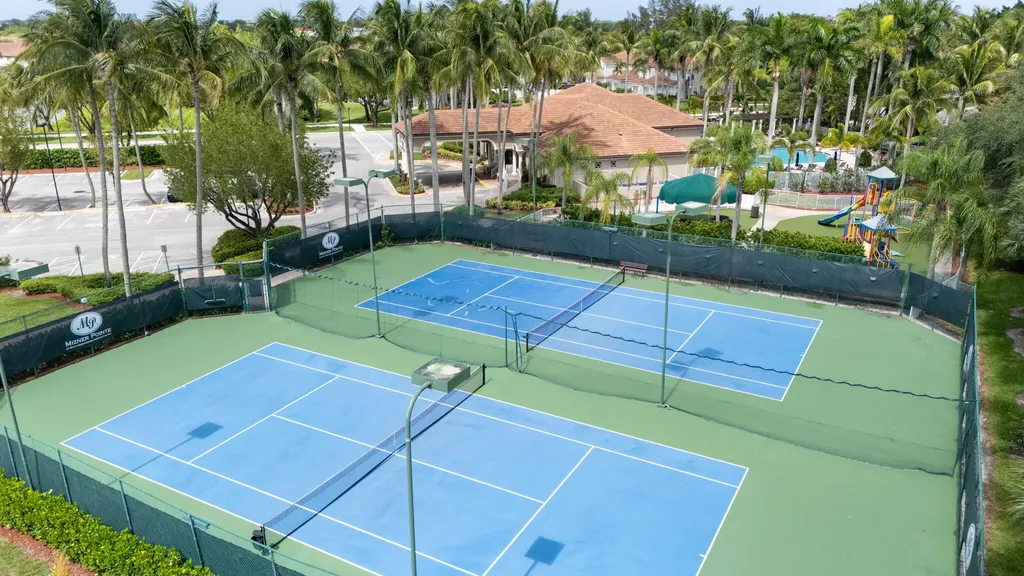 8279 Via Leonessa Drive Boca Raton FL 33433