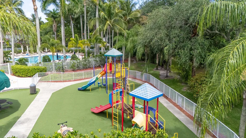 8279 Via Leonessa Drive Boca Raton FL 33433