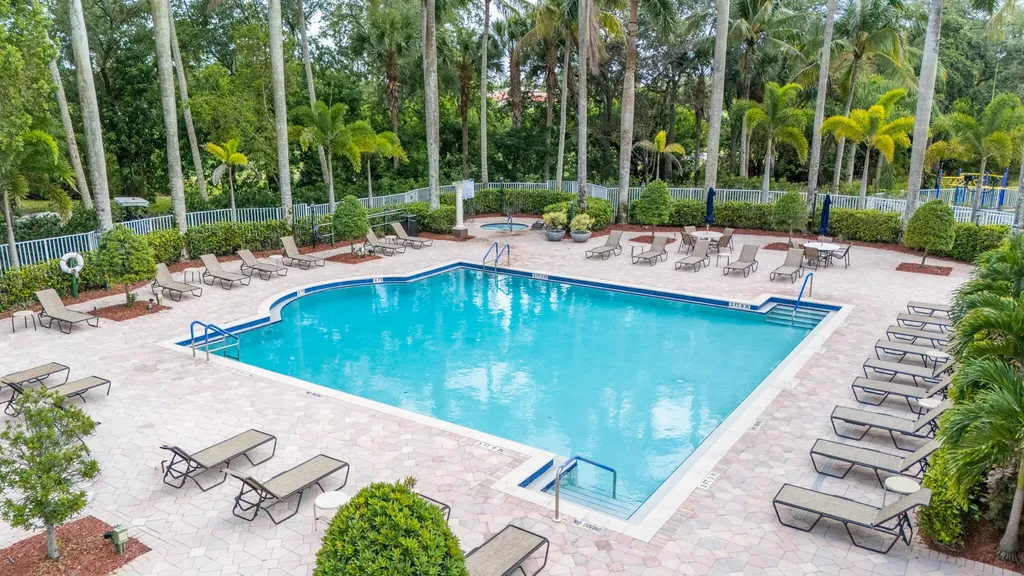 8279 Via Leonessa Drive Boca Raton FL 33433