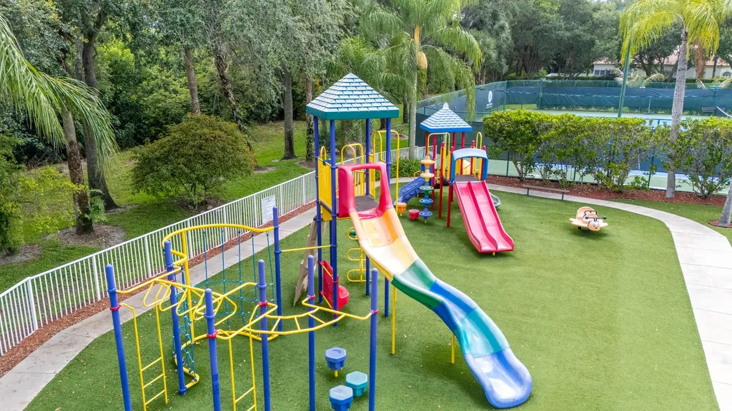 8279 Via Leonessa Drive Boca Raton FL 33433