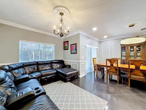 8279 Via Leonessa Drive Boca Raton FL 33433