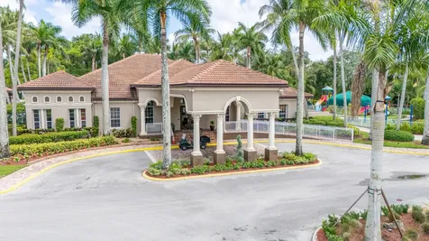 8279 Via Leonessa Drive Boca Raton FL 33433