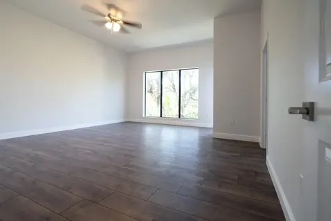 333 NW 41st Street Oakland Park FL 33309