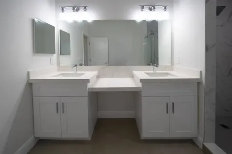 333 NW 41st Street Oakland Park FL 33309
