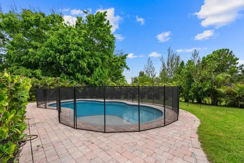 16931 93rd Road N Loxahatchee FL 33470