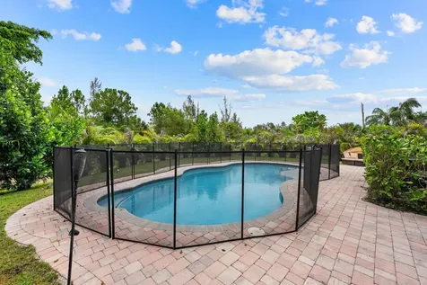 16931 93rd Road N Loxahatchee FL 33470