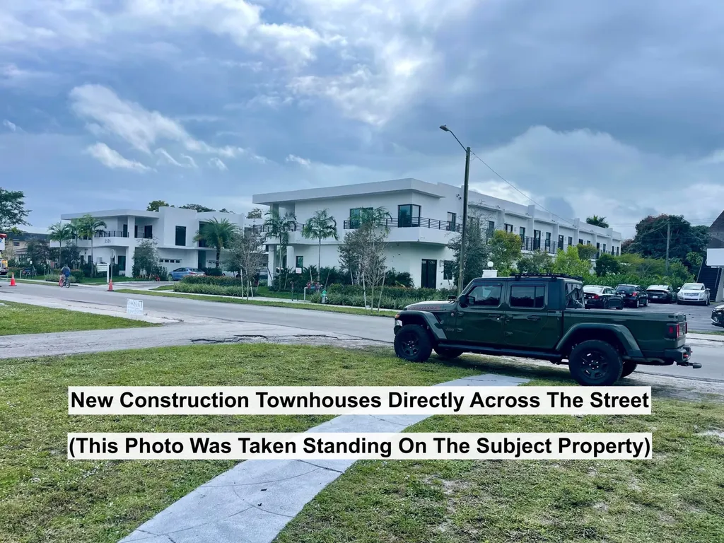 2531 Pierce Street Hollywood FL 33020