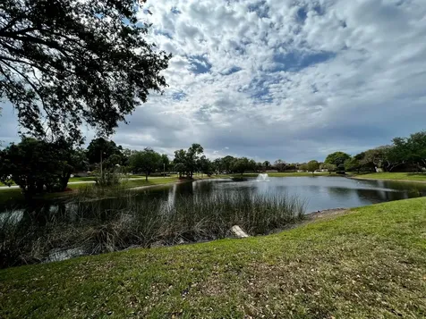 2213 22nd Lane Palm Beach Gardens FL 33418