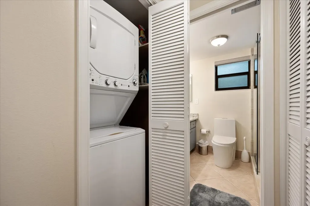 11863 Wimbledon Circle Wellington FL 33414