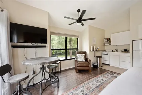 11863 Wimbledon Circle Wellington FL 33414