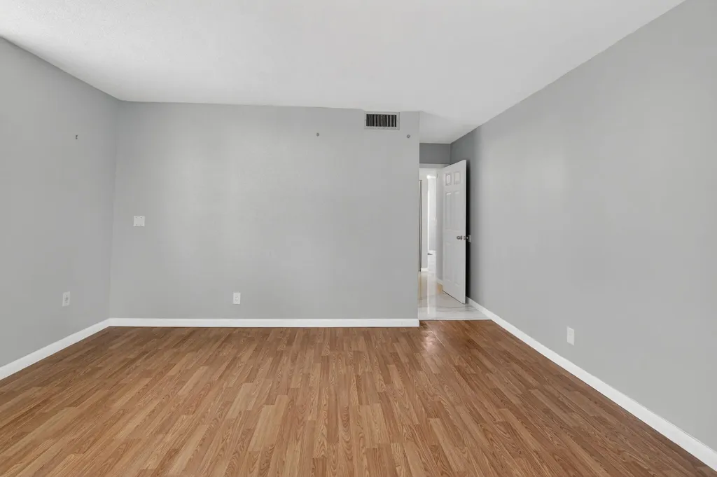 14701 Cumberland Drive Delray Beach FL 33446