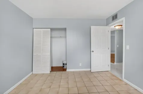 14701 Cumberland Drive Delray Beach FL 33446