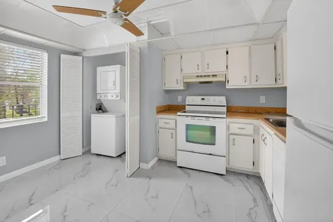 14701 Cumberland Drive Delray Beach FL 33446
