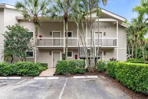 11863 Wimbledon Circle Wellington FL 33414