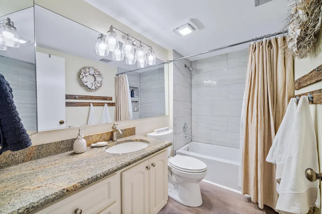 1701 Marina Isle Way Jupiter FL 33477