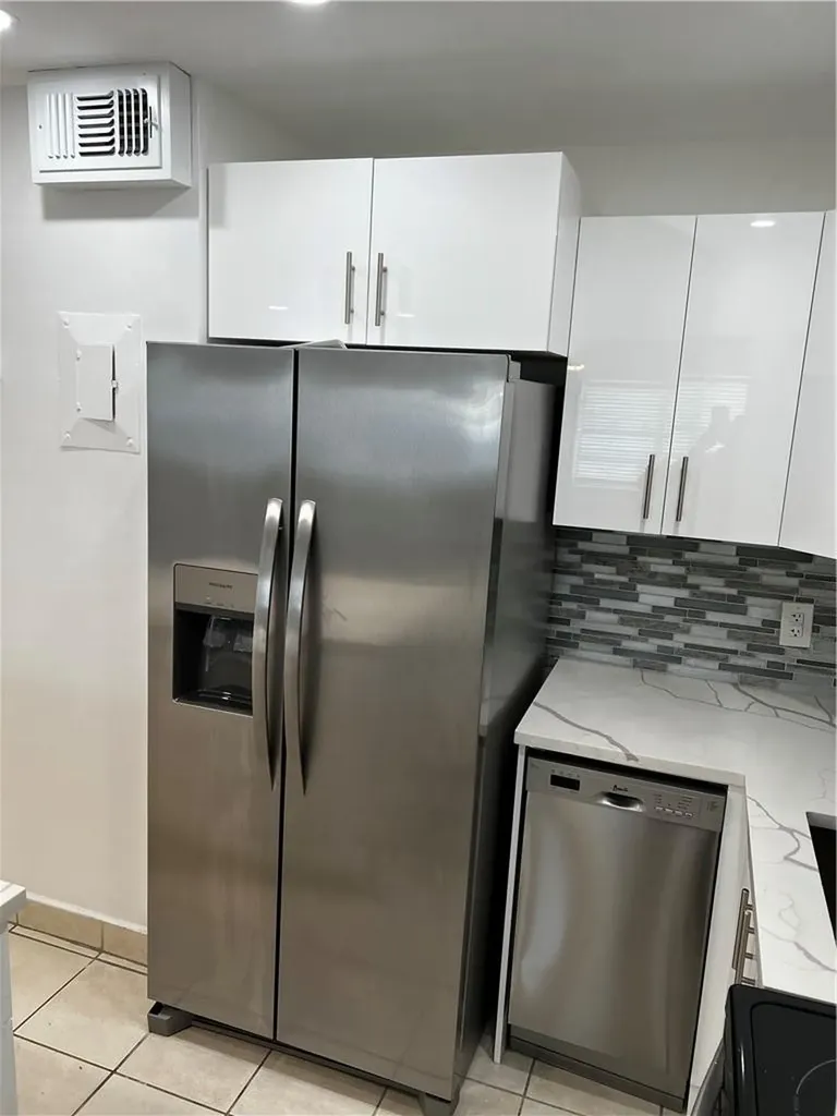 701 Pine Drive Pompano Beach FL 33060
