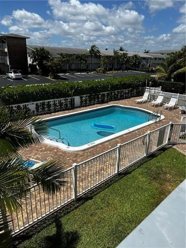 701 Pine Drive Pompano Beach FL 33060