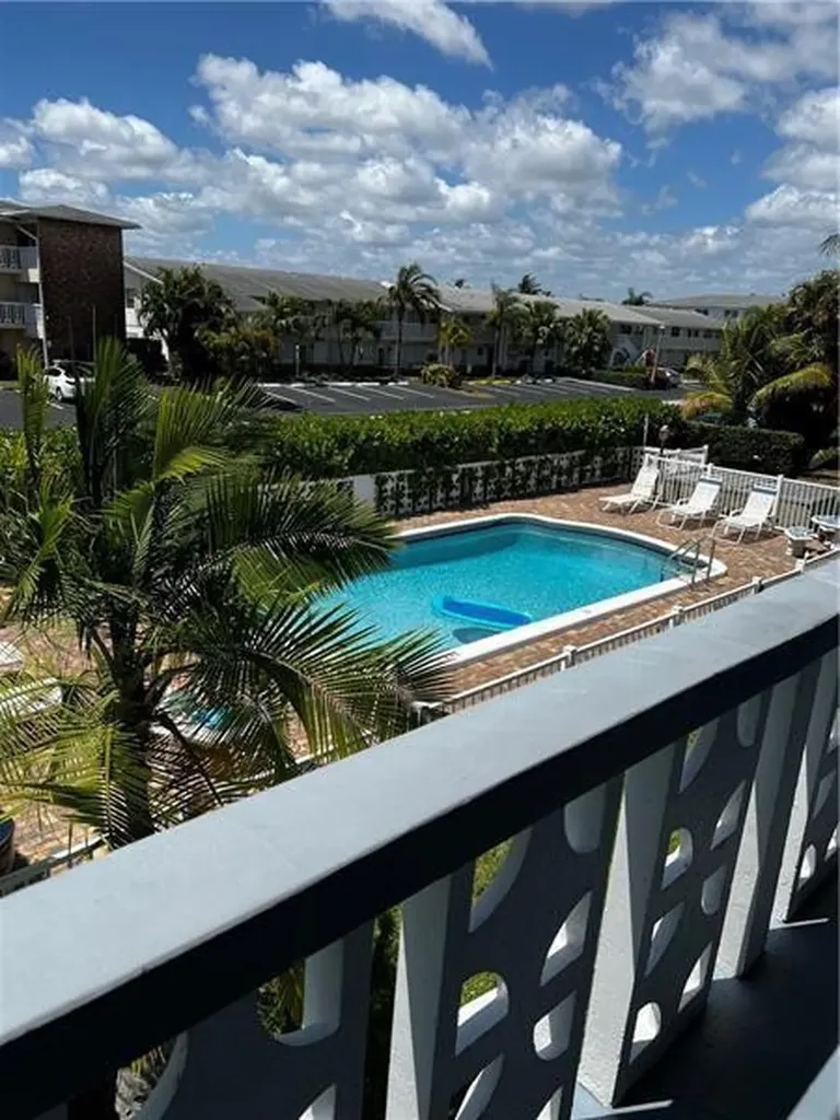 701 Pine Drive Pompano Beach FL 33060