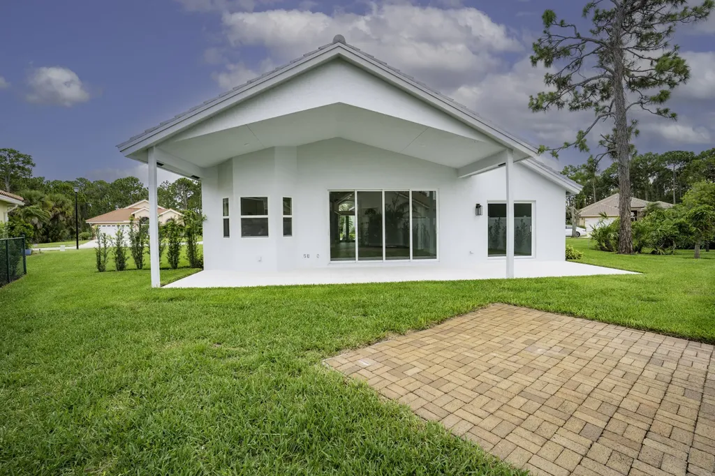 4819 SE Mariner Village Lane Stuart FL 34997