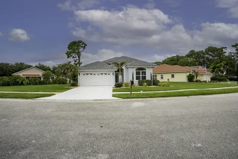 4819 SE Mariner Village Lane Stuart FL 34997