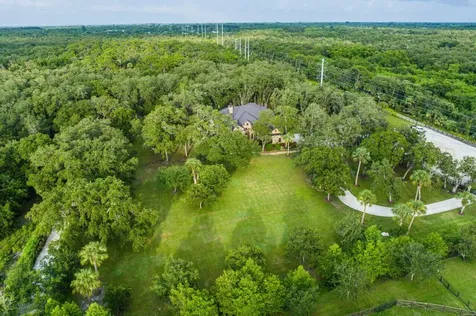 4560 S 25th Street Fort Pierce FL 34981