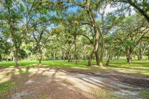 4560 S 25th Street Fort Pierce FL 34981