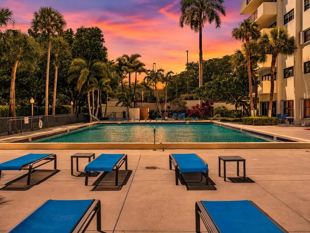 3200 Port Royale Drive N Fort Lauderdale FL 33308