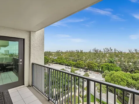 3200 Port Royale Drive N Fort Lauderdale FL 33308