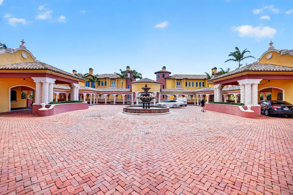 2100 N Ocean Boulevard Fort Lauderdale FL 33305