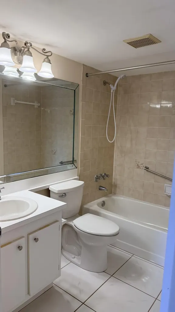 813 Sky Pine Way Greenacres FL 33415