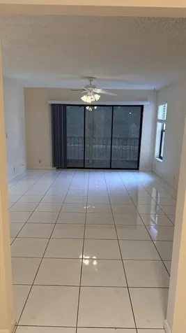813 Sky Pine Way Greenacres FL 33415