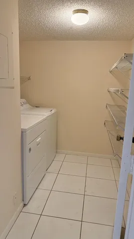 813 Sky Pine Way Greenacres FL 33415